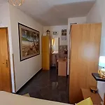 Red Gold Appartement Pula